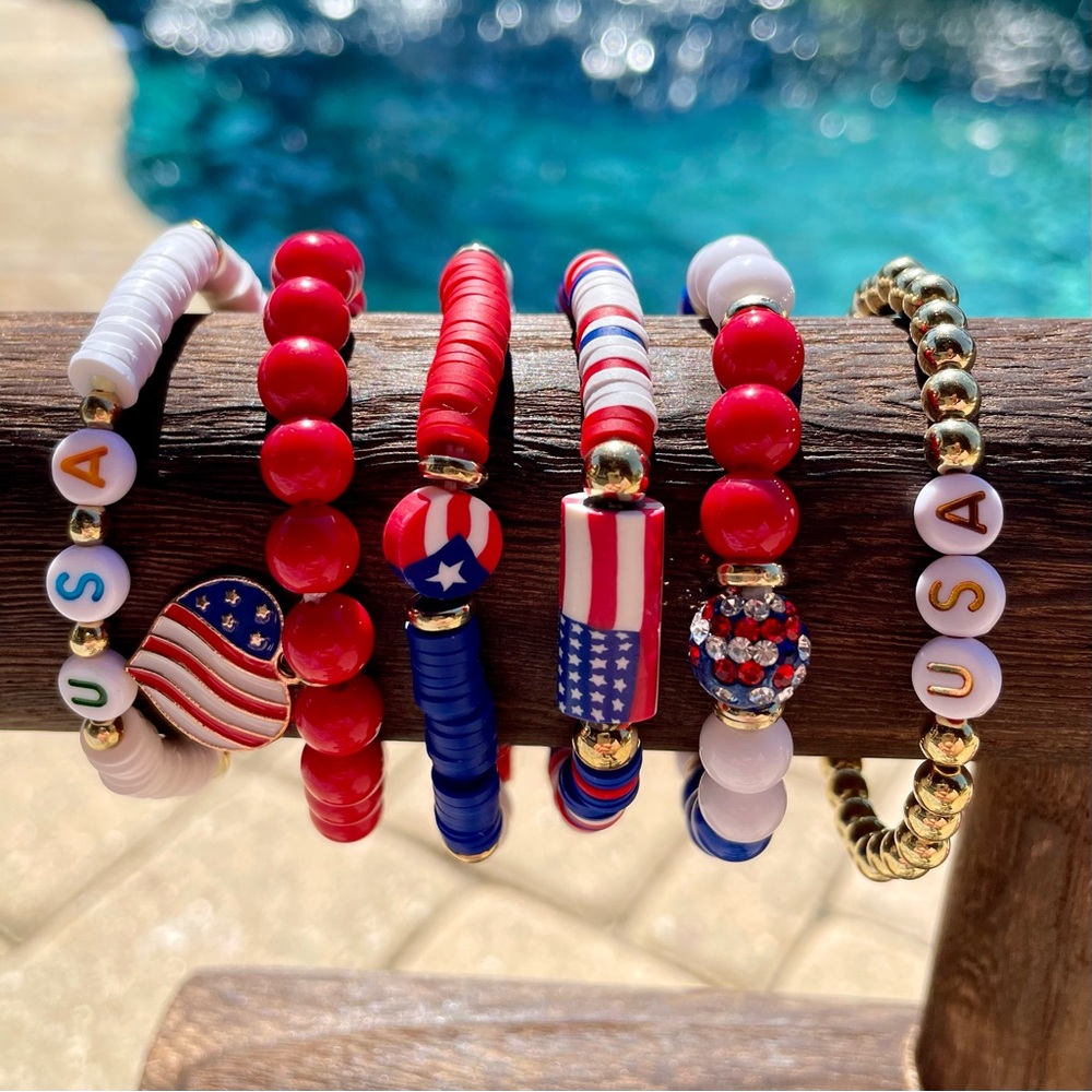 BLING: USA Friendship Bracelets